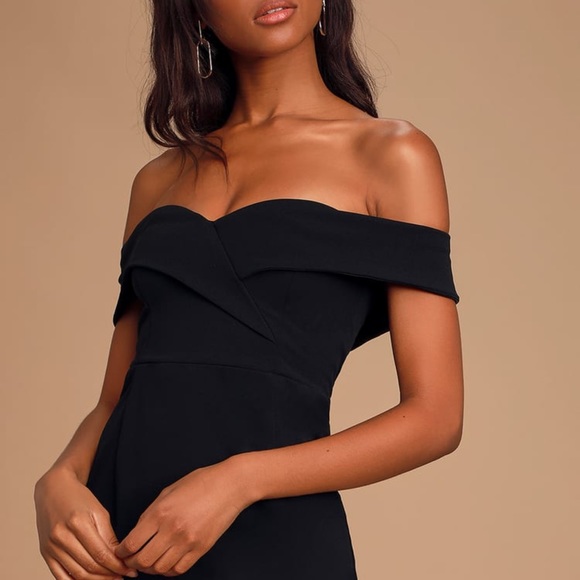 Lulus off the shoulder maxi dress - Picture 3 of 5